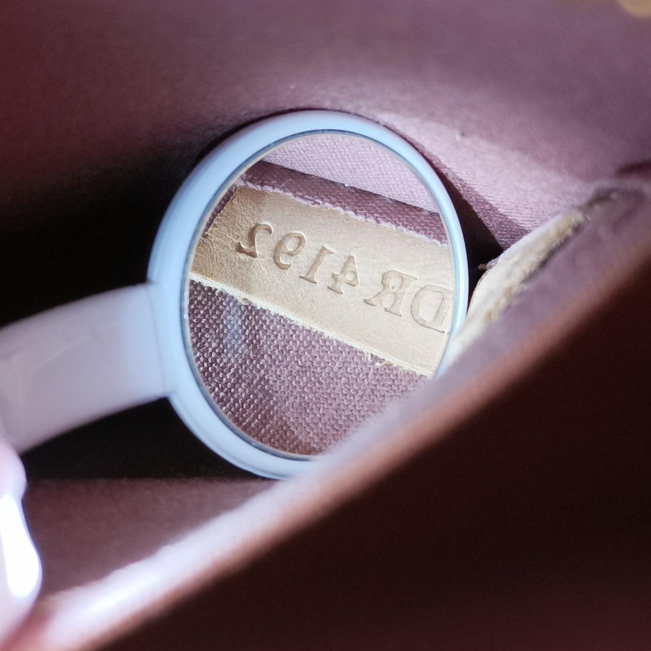 Secondhand Louis Vuitton Bréa MM ROSE VELOURS Vernis M91588 shoulderbag | stylenewstar