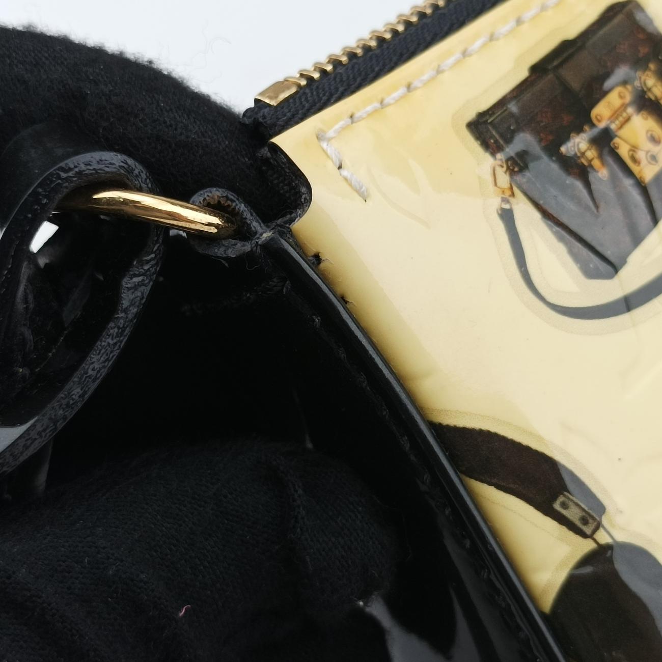 Pre-owned Louis Vuitton Pochette Accessoires Sticker White×multicolor Vernis M90928 handbag | stylenewstar