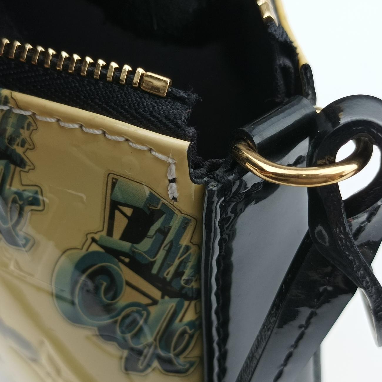 Pre-owned Louis Vuitton Pochette Accessoires Sticker White×multicolor Vernis M90928 handbag | stylenewstar