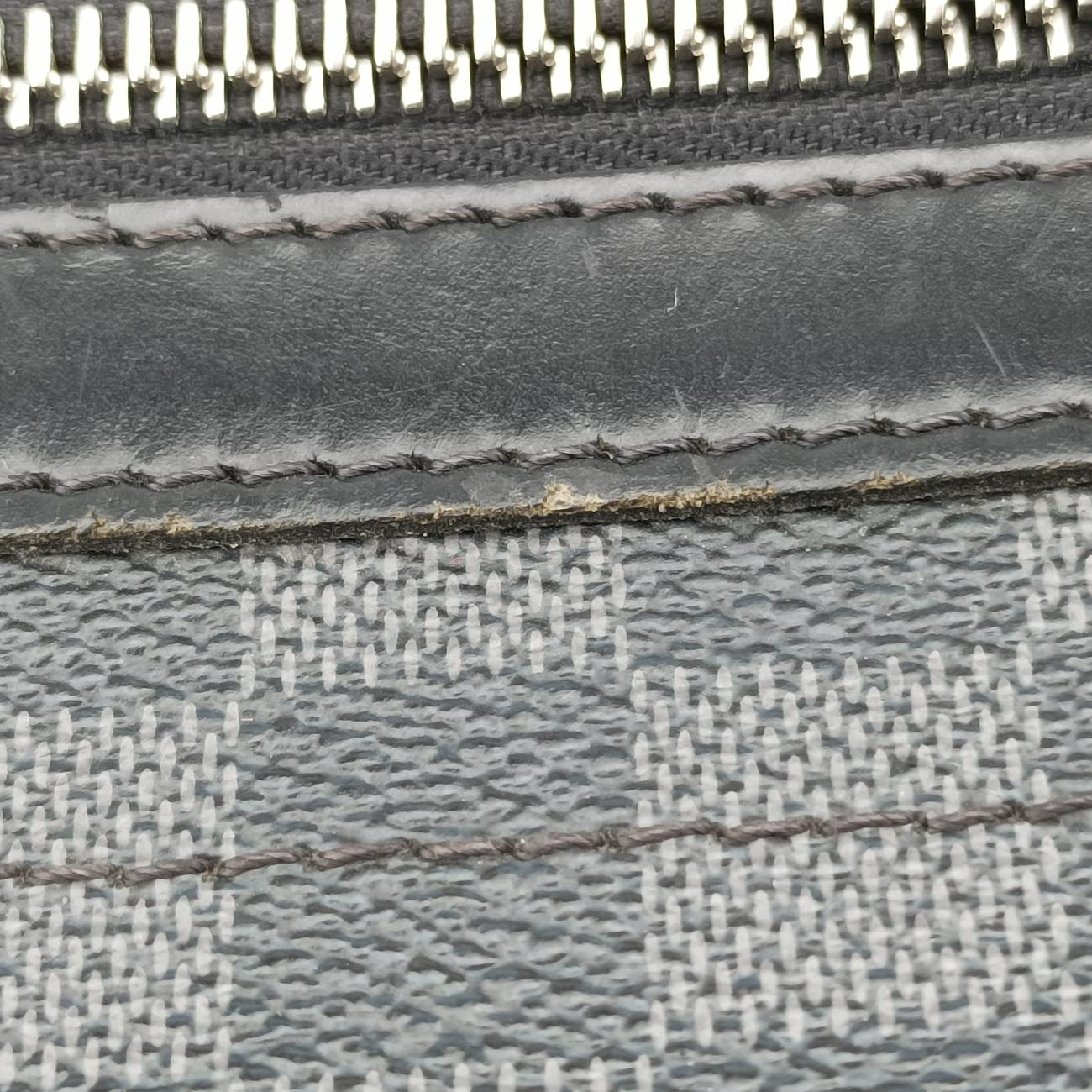 Vintage Louis Vuitton DANIEL MM Noir Damier GRAPHITE N58029 shoulderbag | stylenewstar