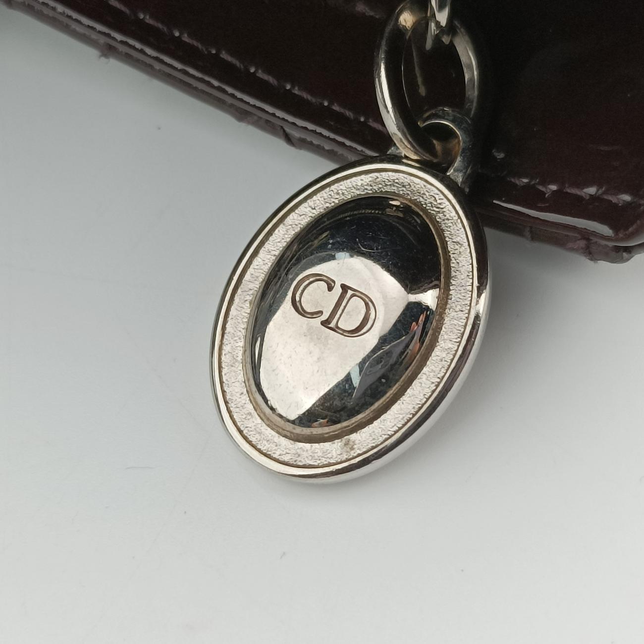 Pre-owned Christian Dior Lady Dior Purple patent  shoulderbag | stylenewstar