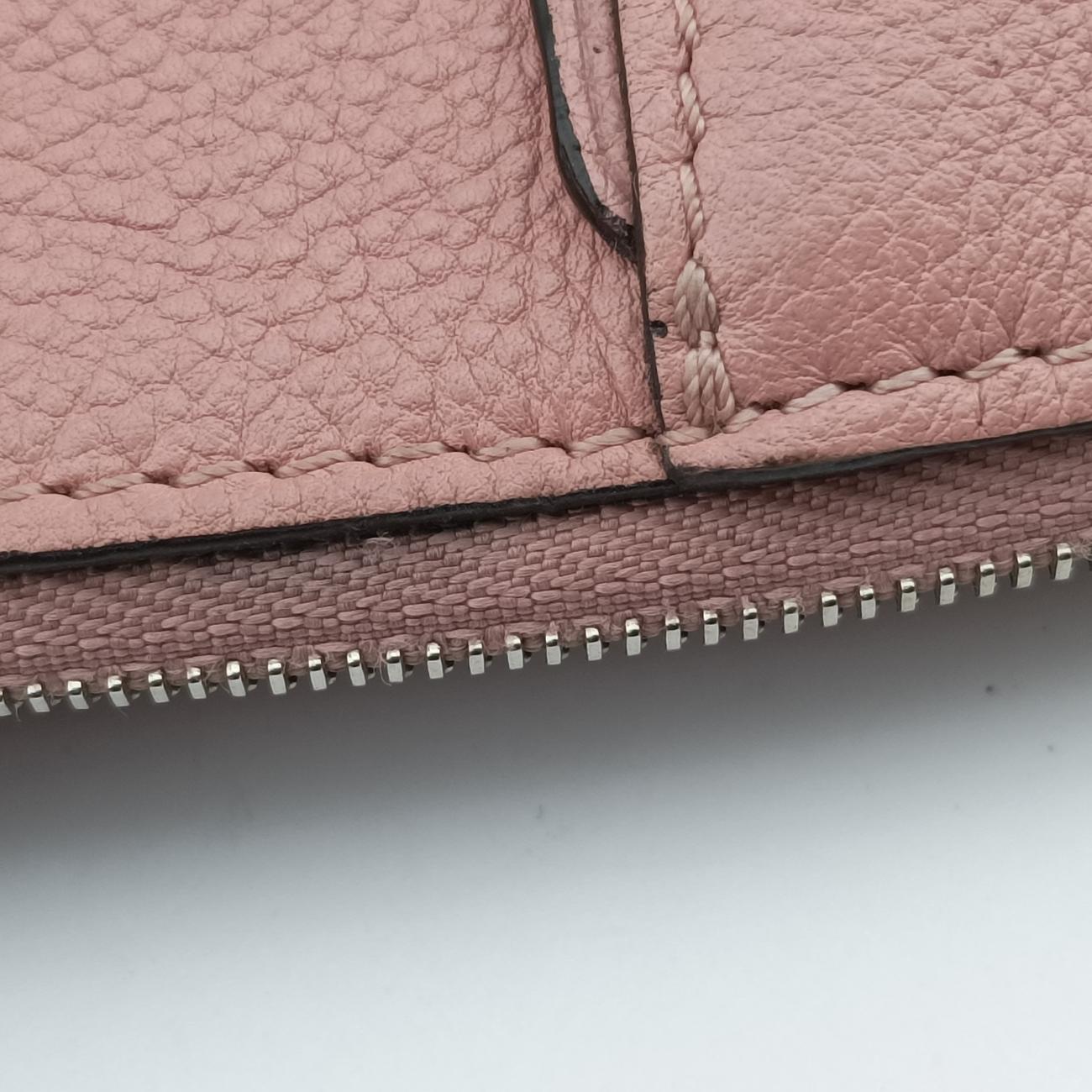 Vintage Louis Vuitton Lockit PM Magnolia Veau Cashmere M50029 shoulderbag | stylenewstar