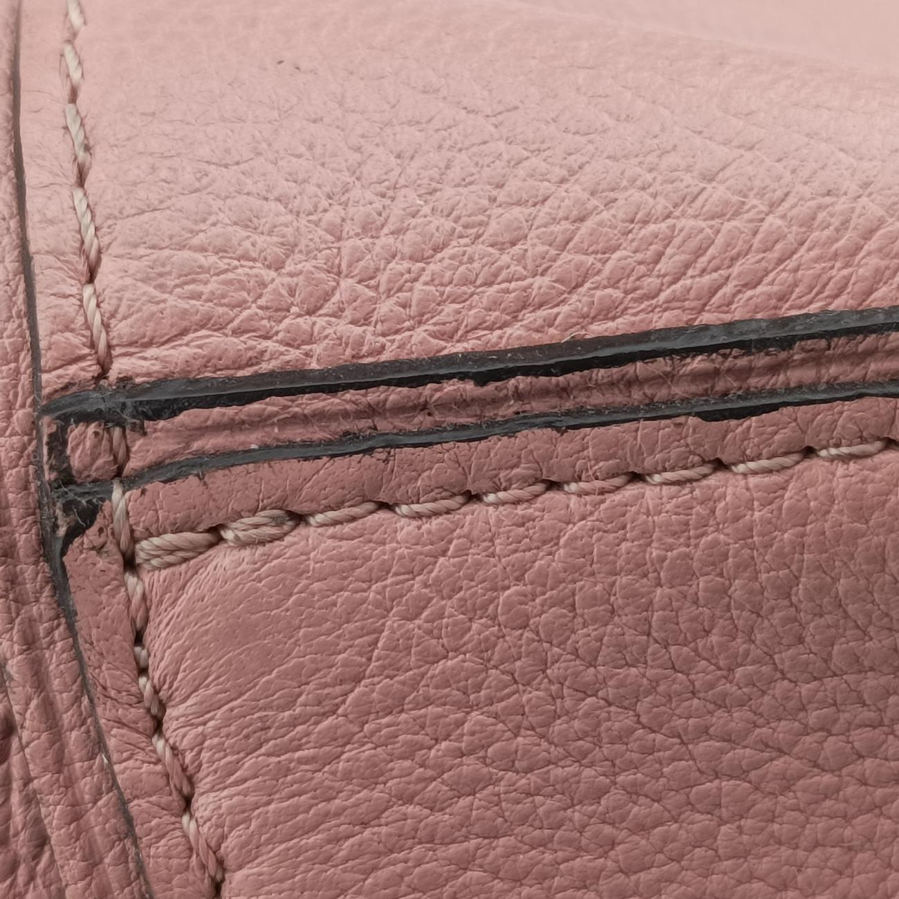 Vintage Louis Vuitton Lockit PM Magnolia Veau Cashmere M50029 shoulderbag | stylenewstar