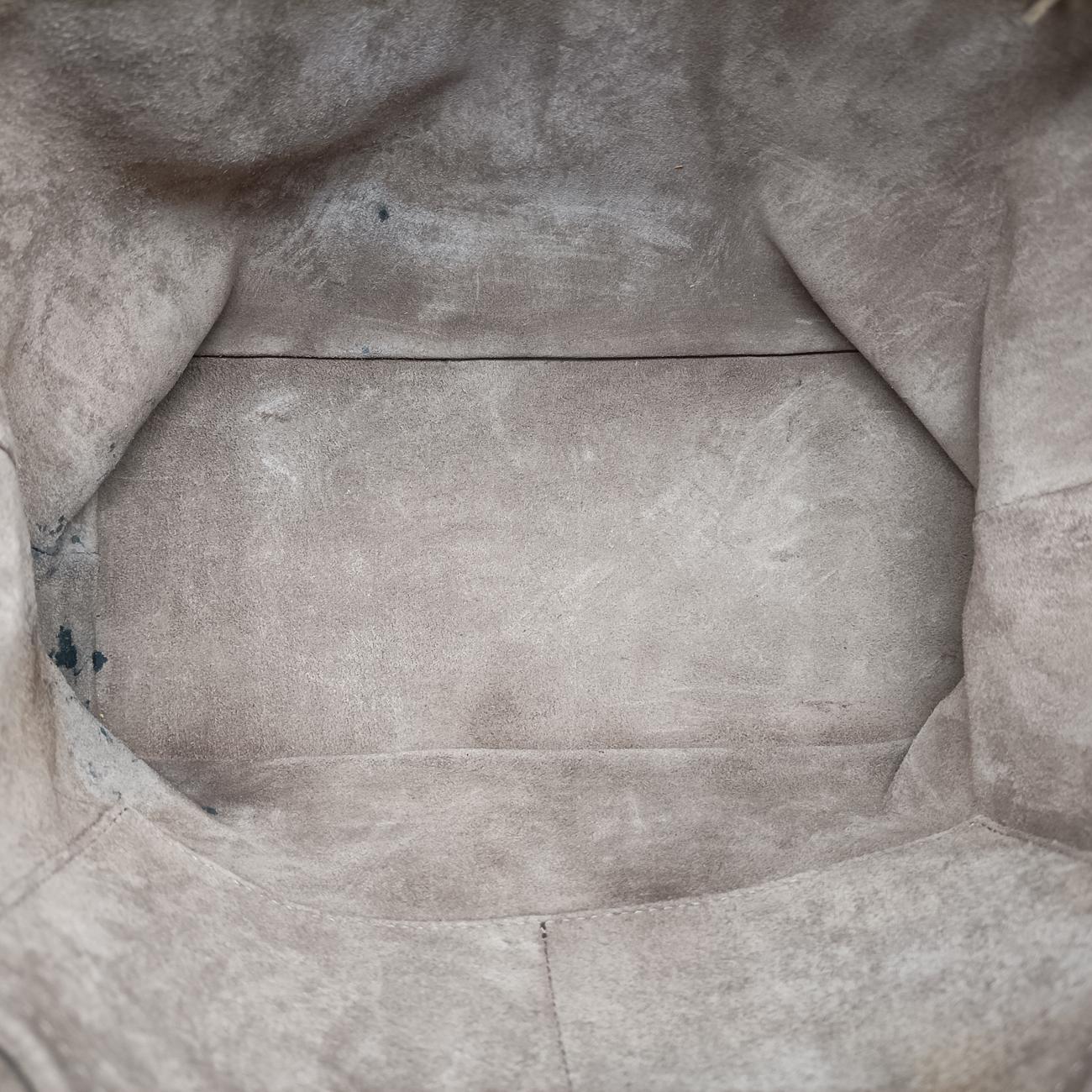 Vintage Louis Vuitton Lockit PM Magnolia Veau Cashmere M50029 shoulderbag | stylenewstar