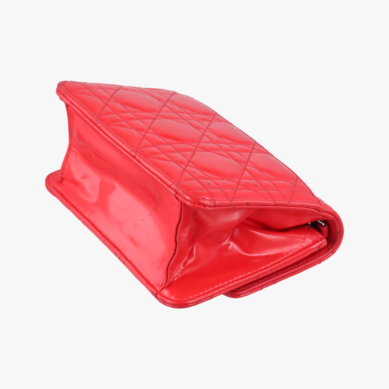 Pre-owned Christian Dior Cannage New Lock Red Enamel  shoulderbag | stylenewstar