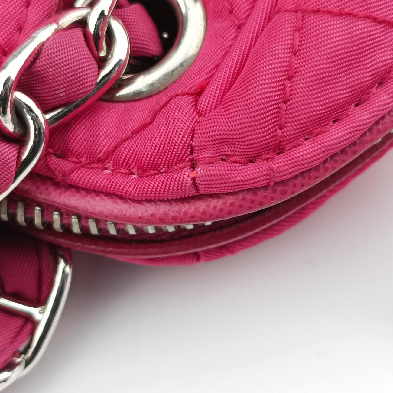 Pre-owned Prada Stitched quilting Rose nylon BR4965 shoulderbag | stylenewstar