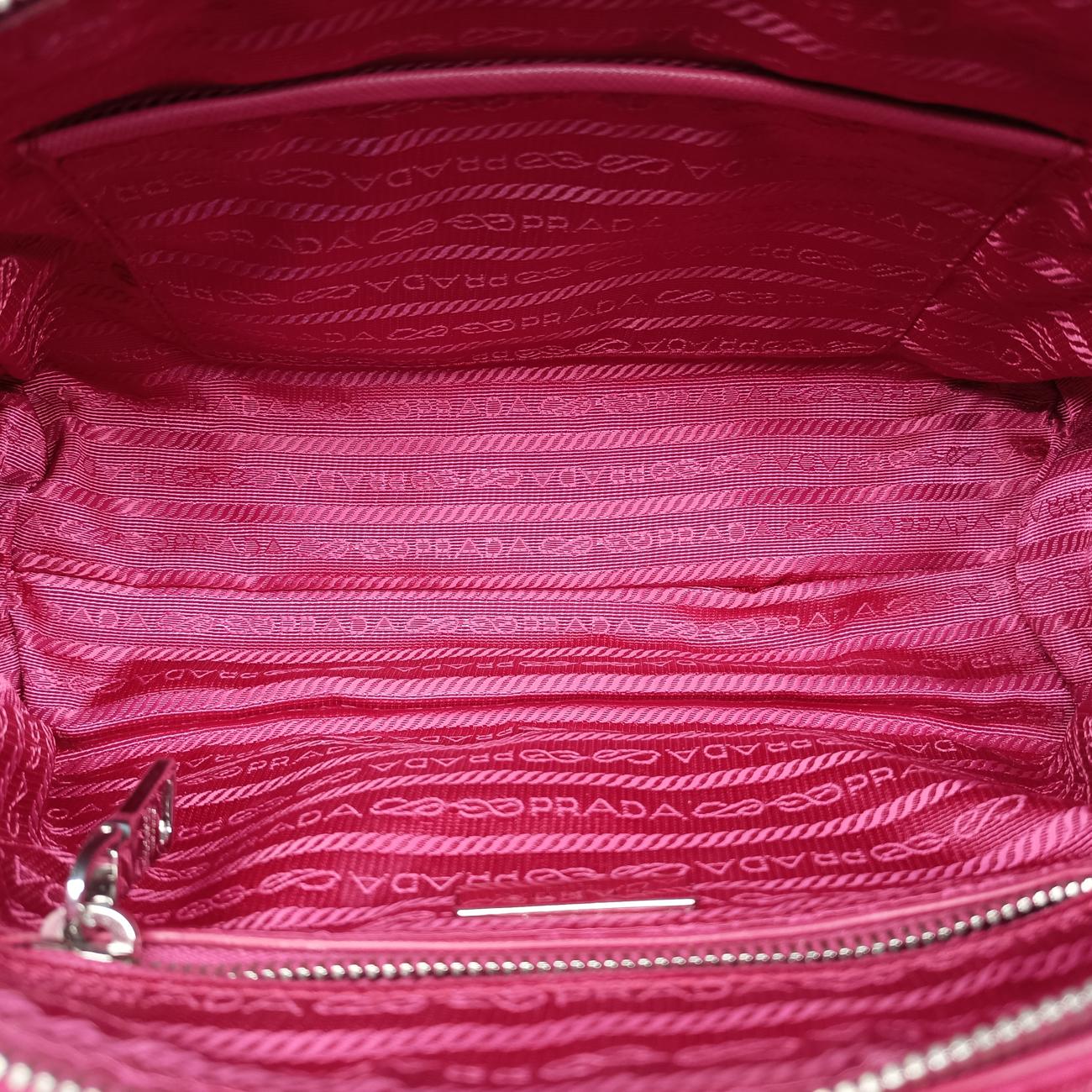 Pre-owned Prada Stitched quilting Rose nylon BR4965 shoulderbag | stylenewstar