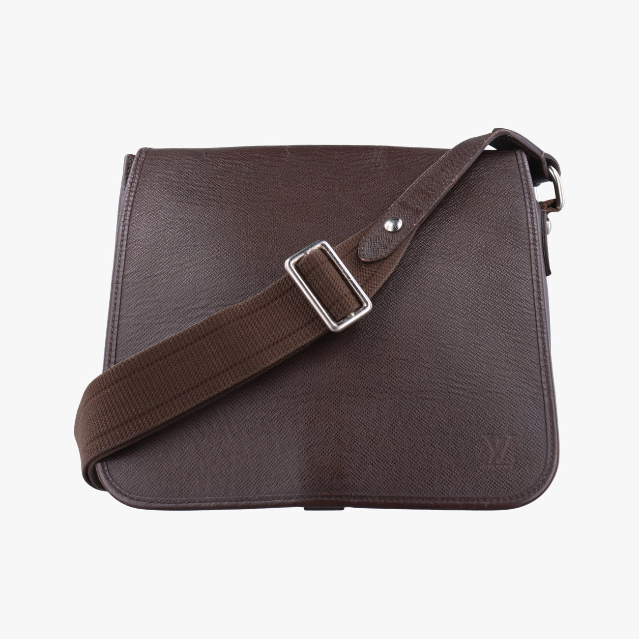 Pre-owned Louis Vuitton Andrei Messenger Grizzly Taiga M32488 shoulderbag | stylenewstar