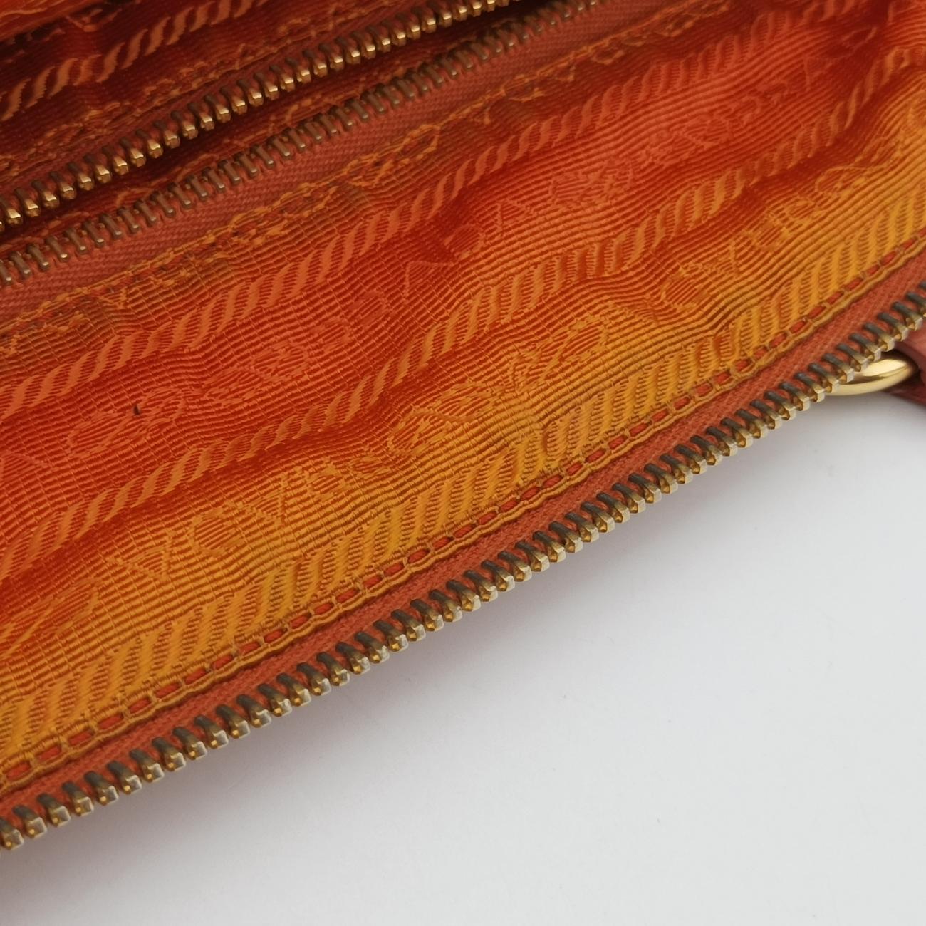 Vintage Prada Triangle Logo Orange nylon  shoulderbag | stylenewstar