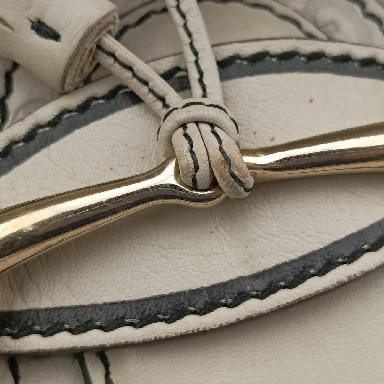 Pre-owned Gucci Emily Hobo Beige Leather 322226 shoulderbag | stylenewstar