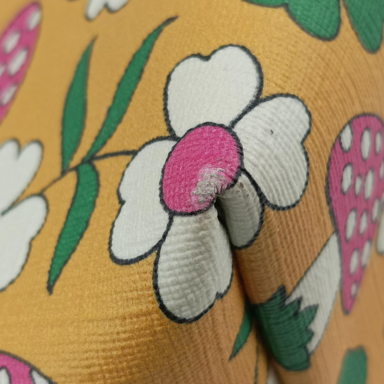 Pre-owned Gucci Floral and mushroom print Yellow×Multicolour PVC coated canvas 410812 handbag | stylenewstar