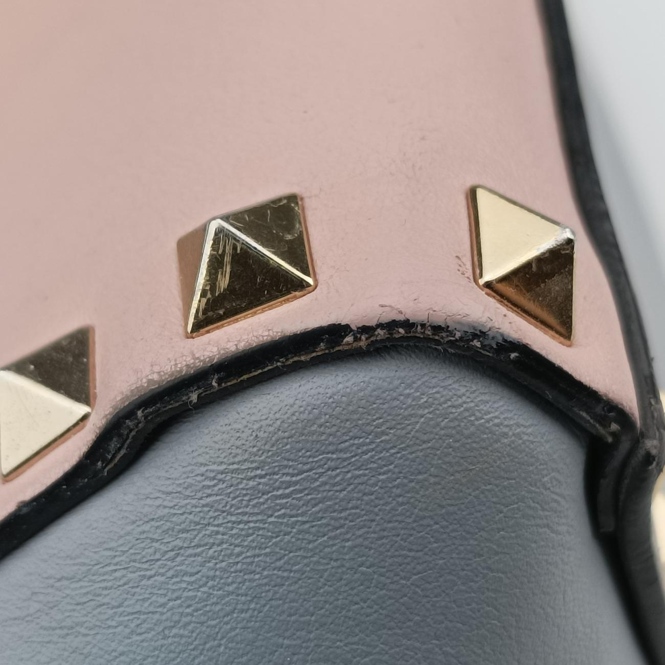 Pre-owned Valentino Rockstud Pink×Blue×Yellow Leather  shoulderbag | stylenewstar