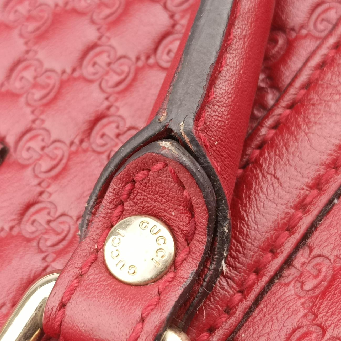 Pre-owned Gucci Microguccissima Red Leather 449654 handbag | stylenewstar