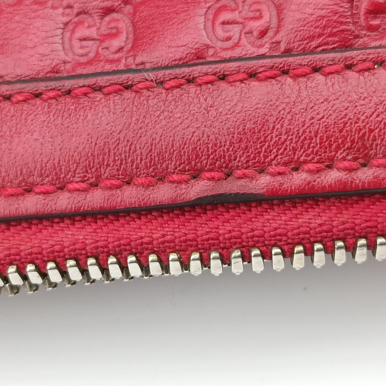 Pre-owned Gucci Microguccissima Red Leather 449654 handbag | stylenewstar