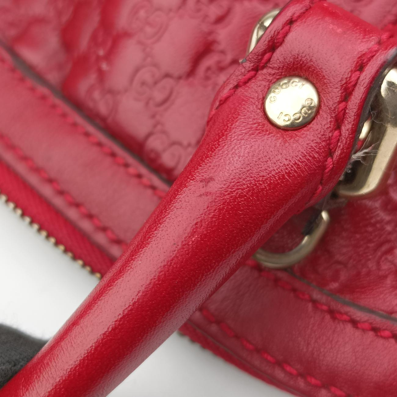 Pre-owned Gucci Microguccissima Red Leather 449654 handbag | stylenewstar