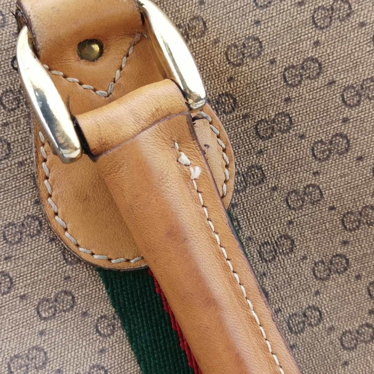 Pre-owned Gucci GG Micro Beige x Red x Green PVC coated canvas 12.9 handbag | stylenewstar