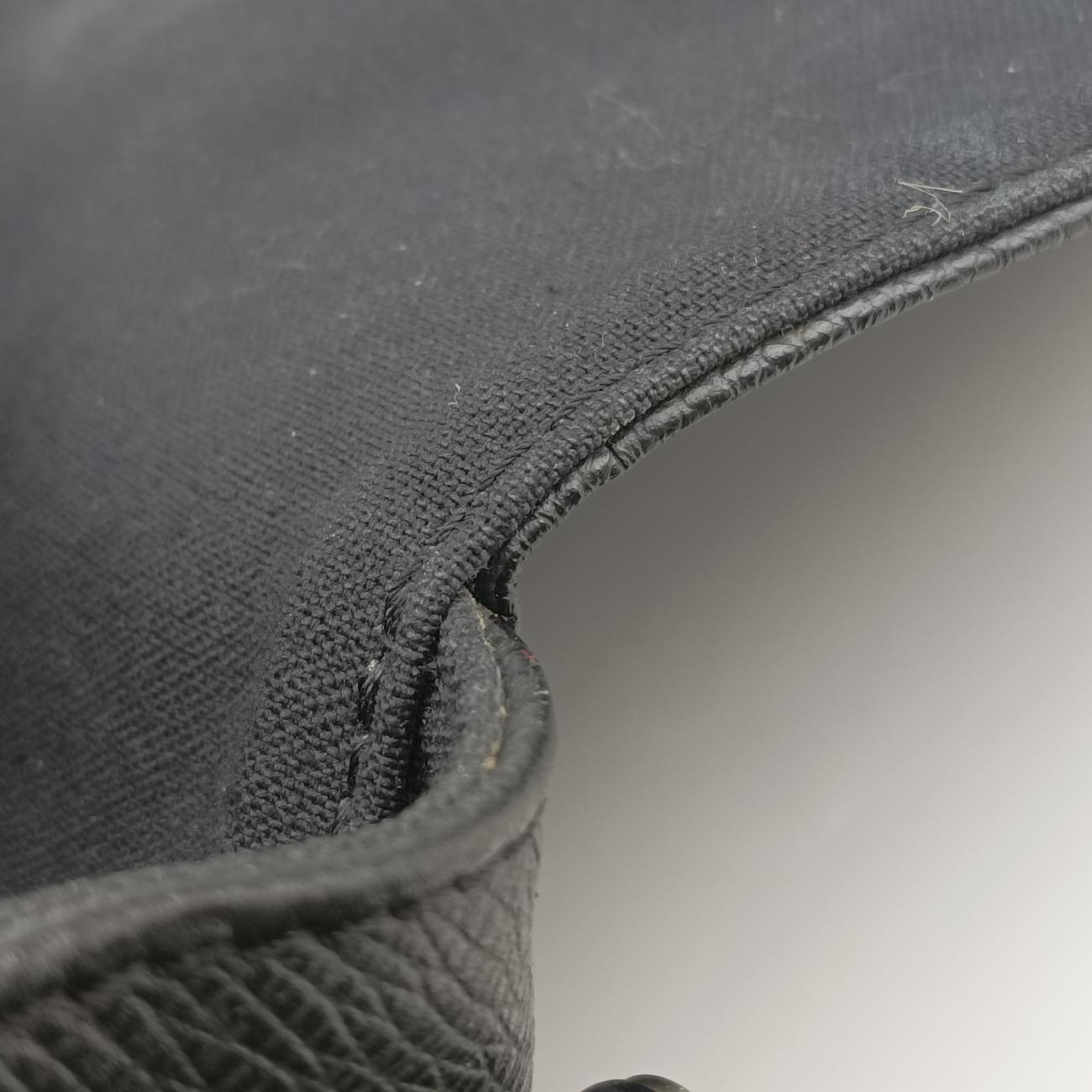 Pre-owned Louis Vuitton Viktor Ardoise Taiga M30142 shoulderbag | stylenewstar