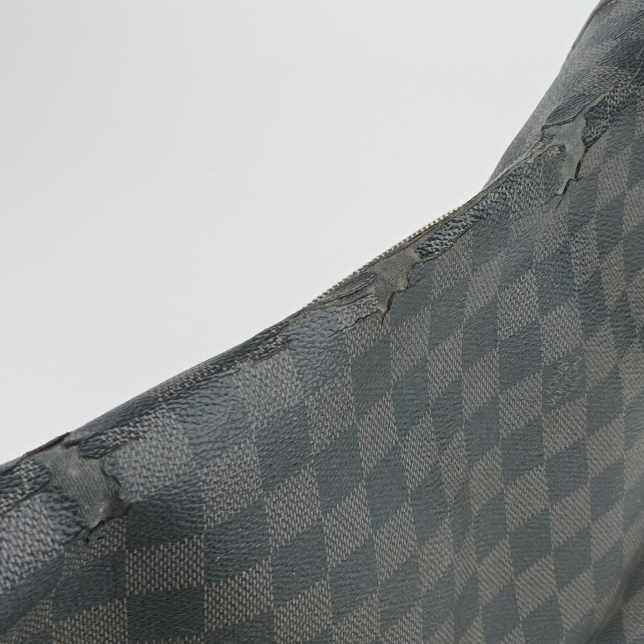 Pre-owned Louis Vuitton DANIEL MM Noir Damier GRAPHITE N58029 shoulderbag | stylenewstar