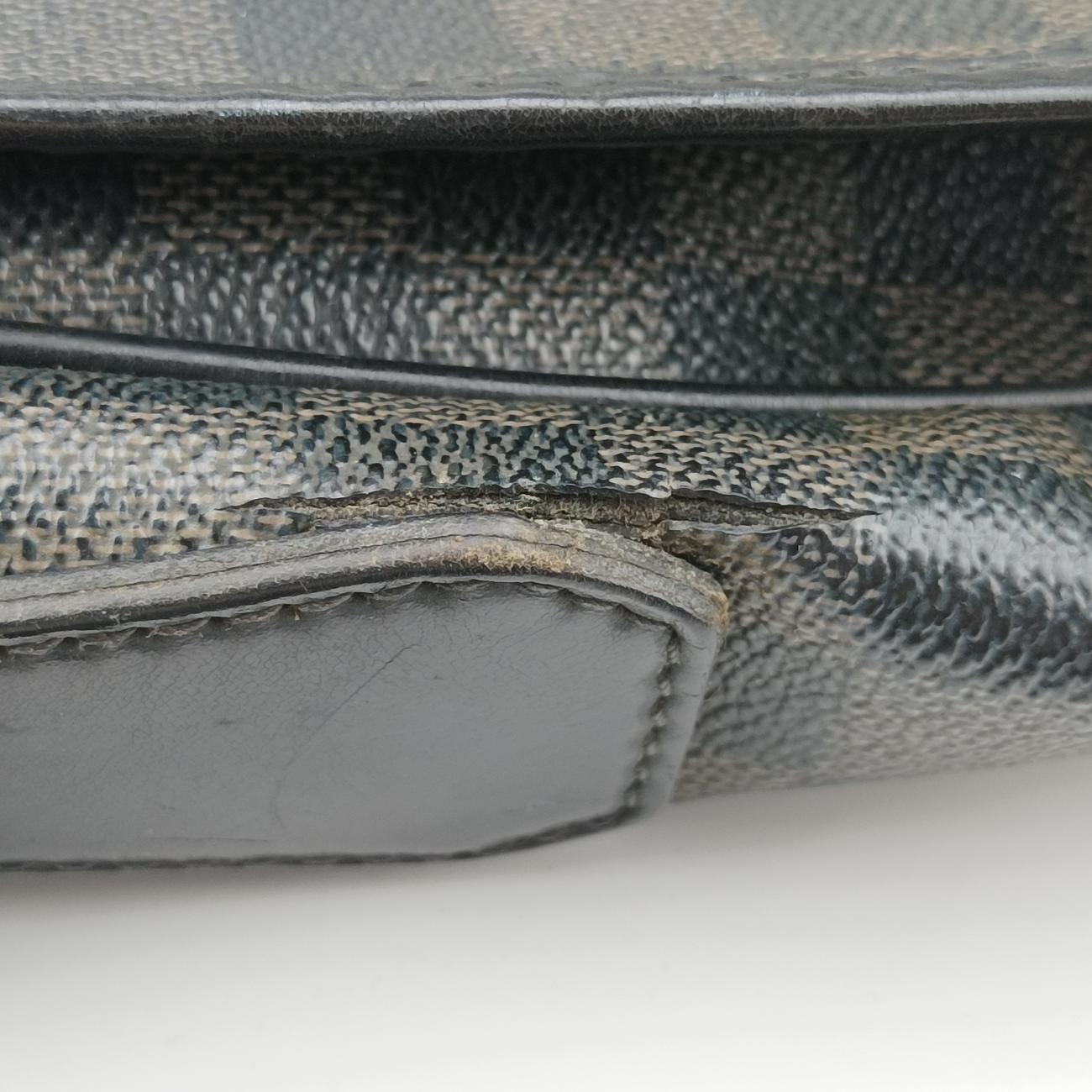 Pre-owned Louis Vuitton DANIEL MM Noir Damier GRAPHITE N58029 shoulderbag | stylenewstar