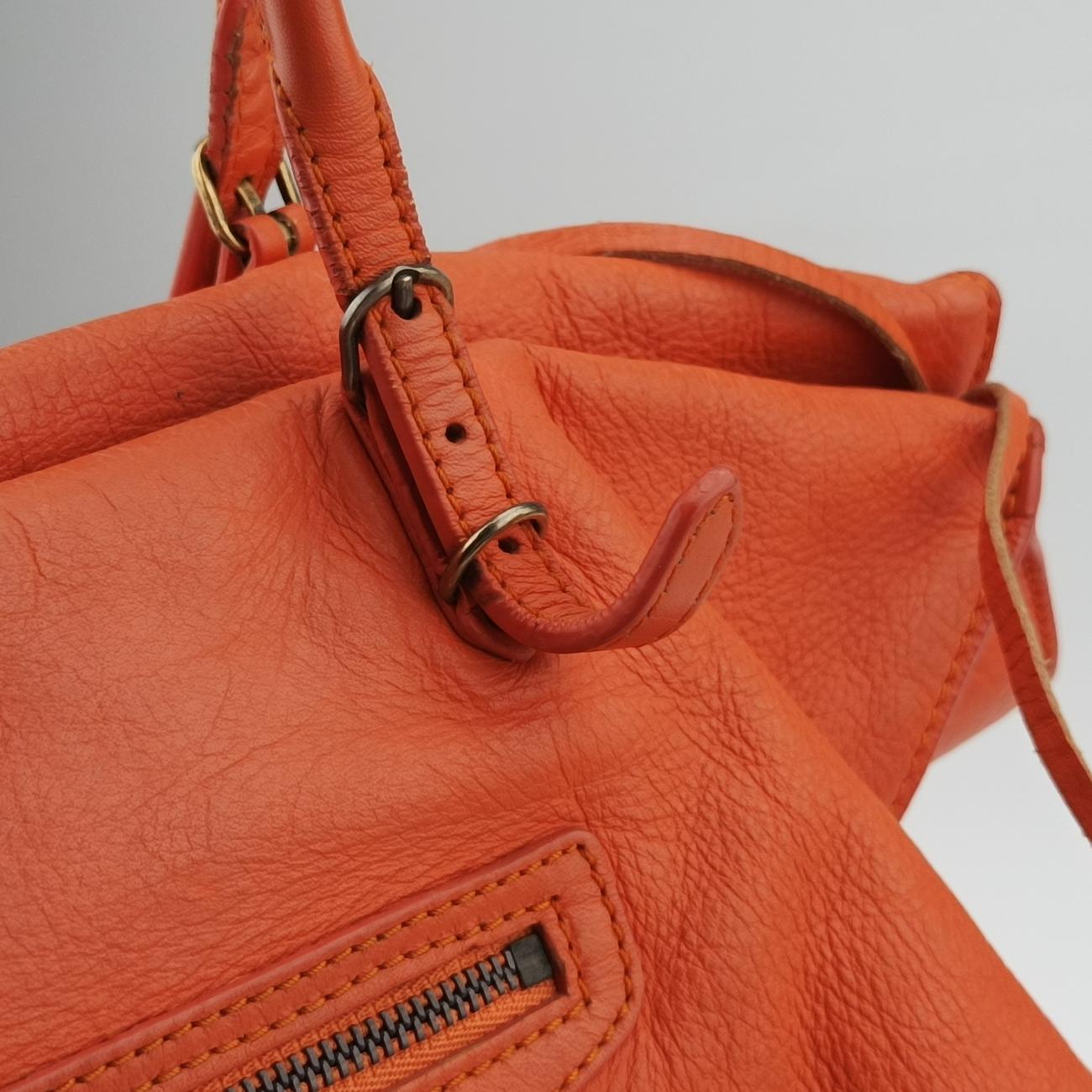 Pre-owned Balenciaga The Paper Orange Lambskin  shoulderbag | stylenewstar