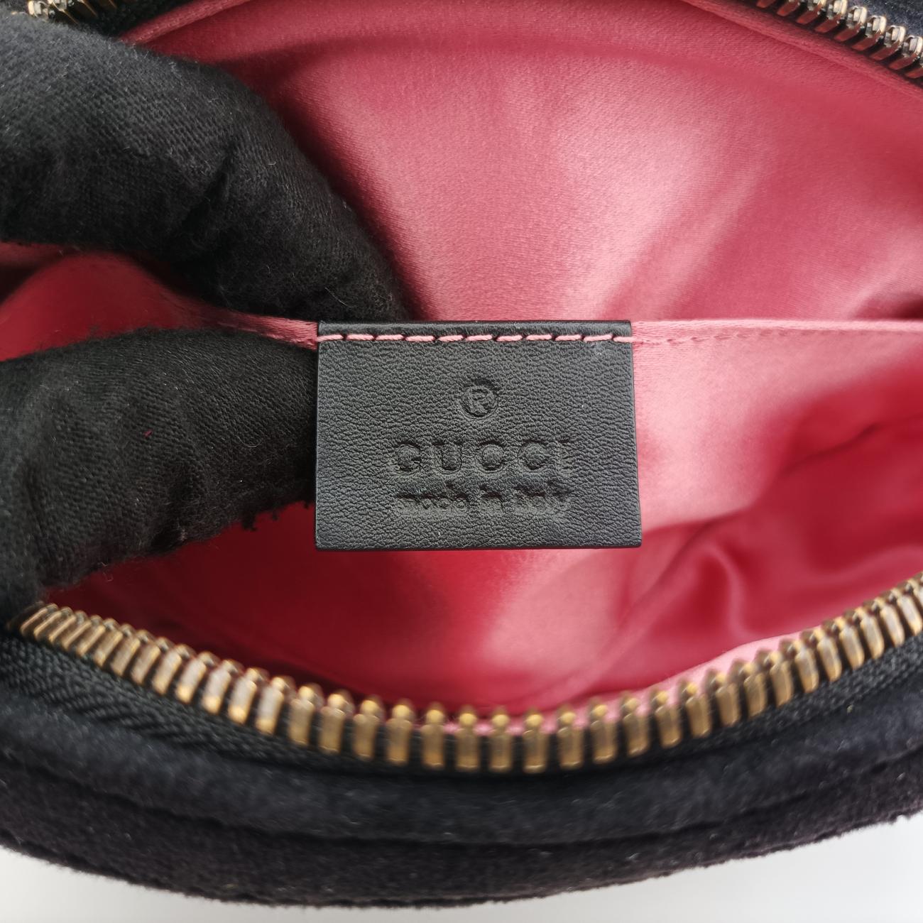 Pre-owned Gucci GG Marmont Black velour 476434 bum bag/waist bag | stylenewstar