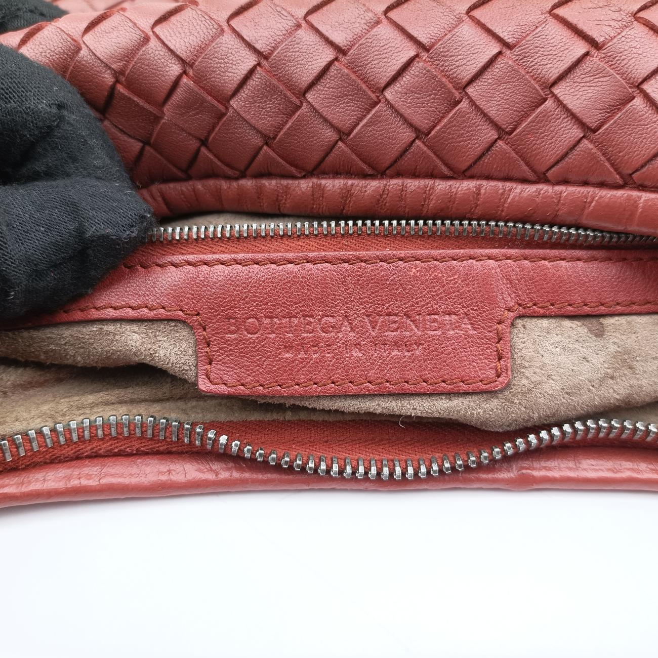 Pre-owned Bottega Veneta Intrecciato Terracotta lambskin  clutchbag | stylenewstar