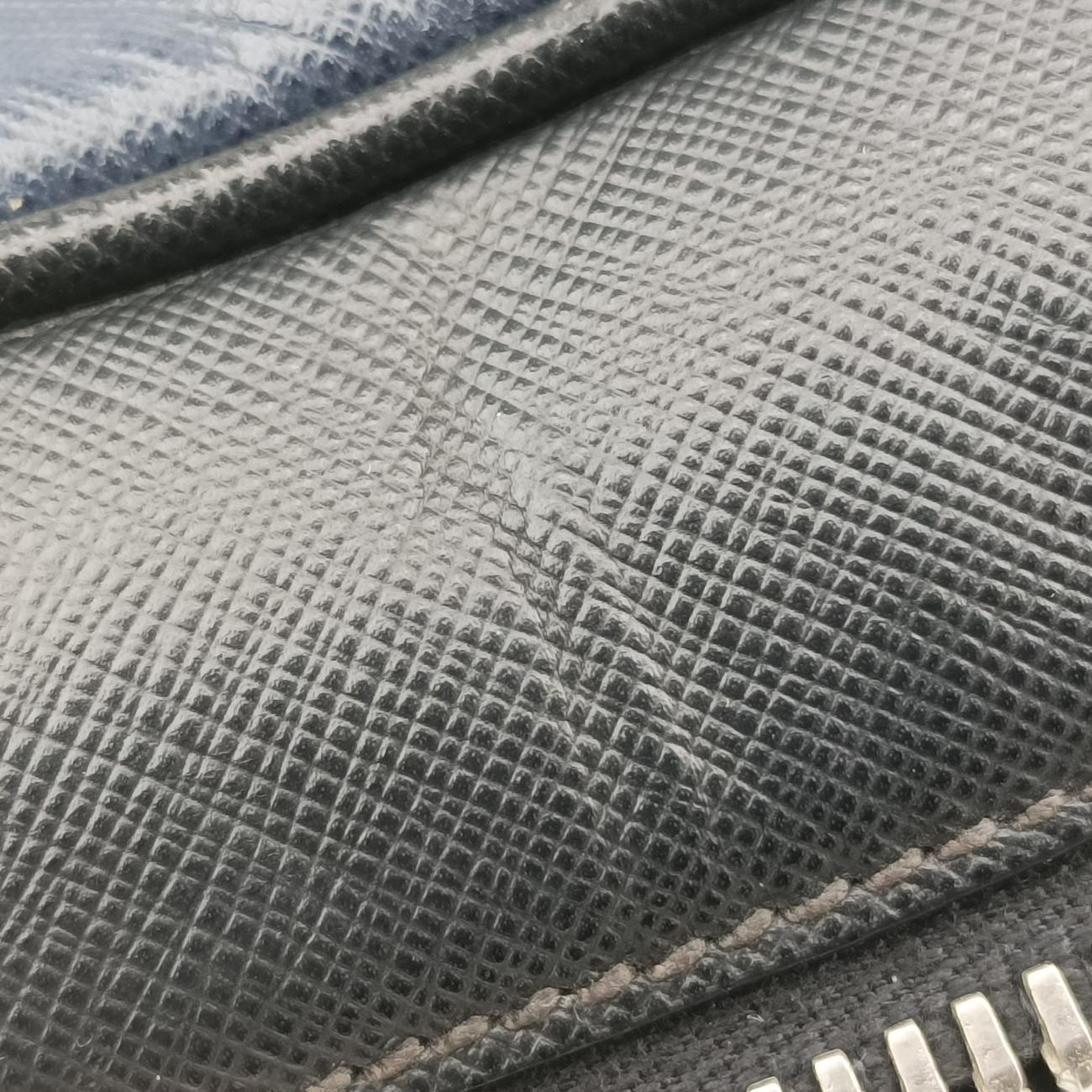 Secondhand Prada briefcase business Navy SAFFIANO Leather 2VE363 handbag | stylenewstar