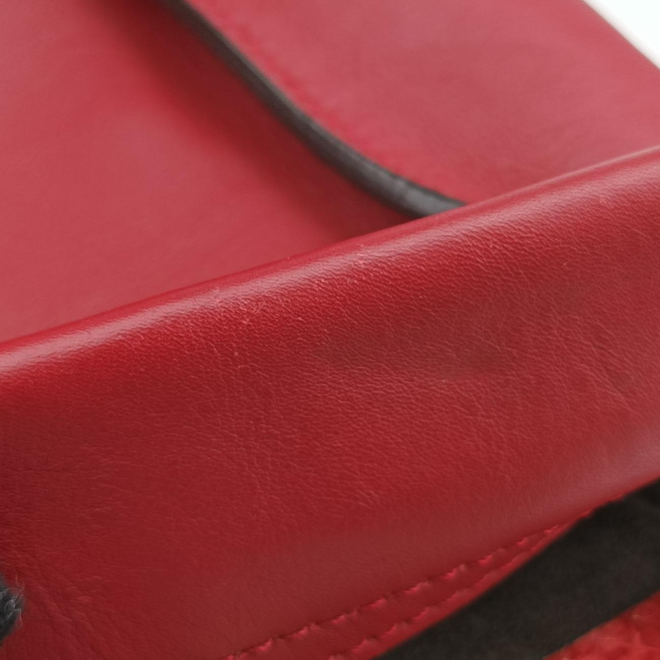 Pre-owned Fendi PEEKABOO Large Red Leather 8BN210 shoulderbag | stylenewstar