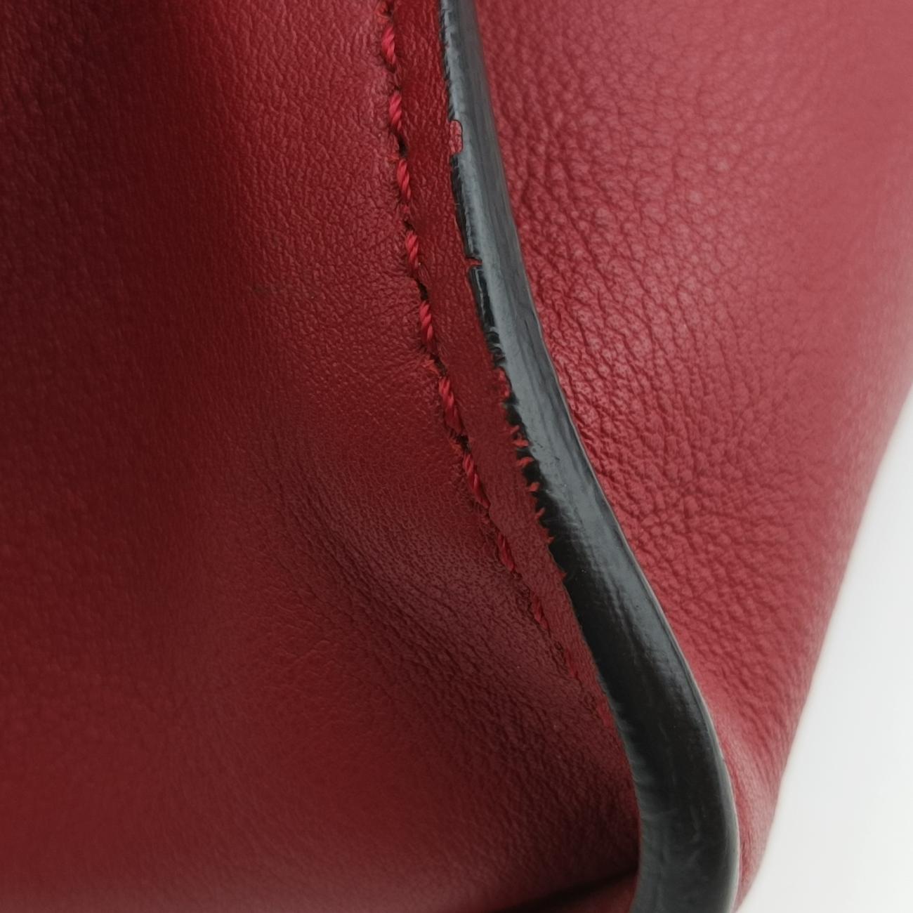 Pre-owned Fendi PEEKABOO Large Red Leather 8BN210 shoulderbag | stylenewstar