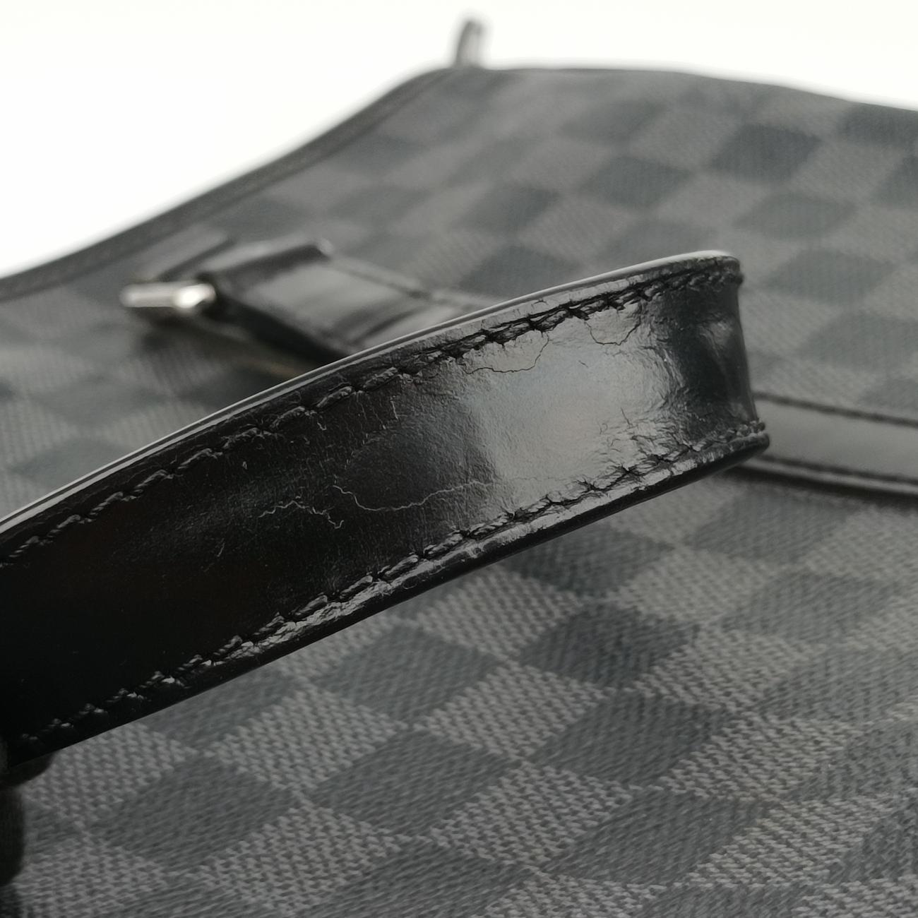 Secondhand Louis Vuitton Graphite Tadao PM Graphite Damier Graphite N41259 handbag | stylenewstar