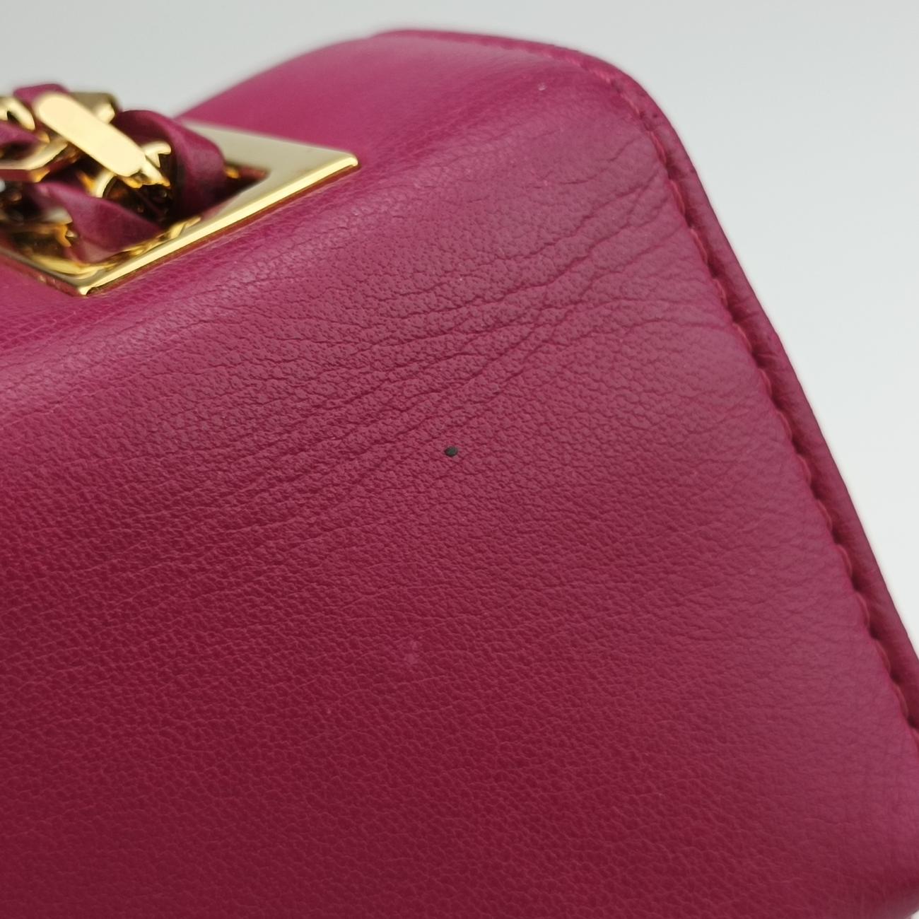 Pre-owned Fendi Be Baguette Rose Leather 8BR677 shoulderbag | stylenewstar