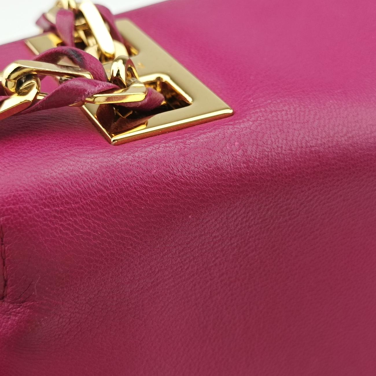 Pre-owned Fendi Be Baguette Rose Leather 8BR677 shoulderbag | stylenewstar