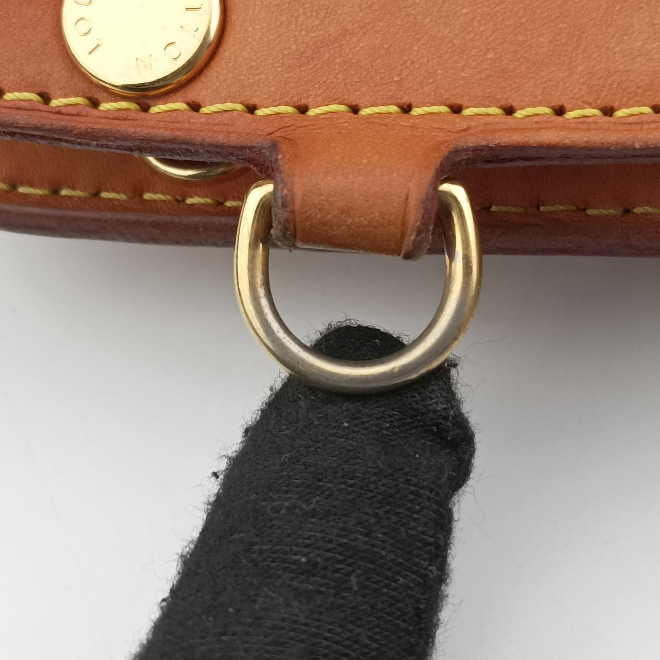 Pre-owned Louis Vuitton Bréa MM ROUGE FAUVISTE Vernis M91690 shoulderbag | stylenewstar