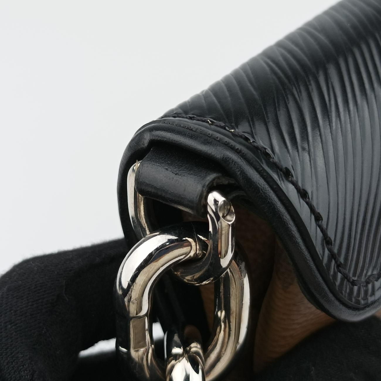 Vintage Louis Vuitton Pochette Kabuki Mask Brown×MARRON×FUCHSIA Monogram Reverse×Epi M43495 shoulderbag | stylenewstar