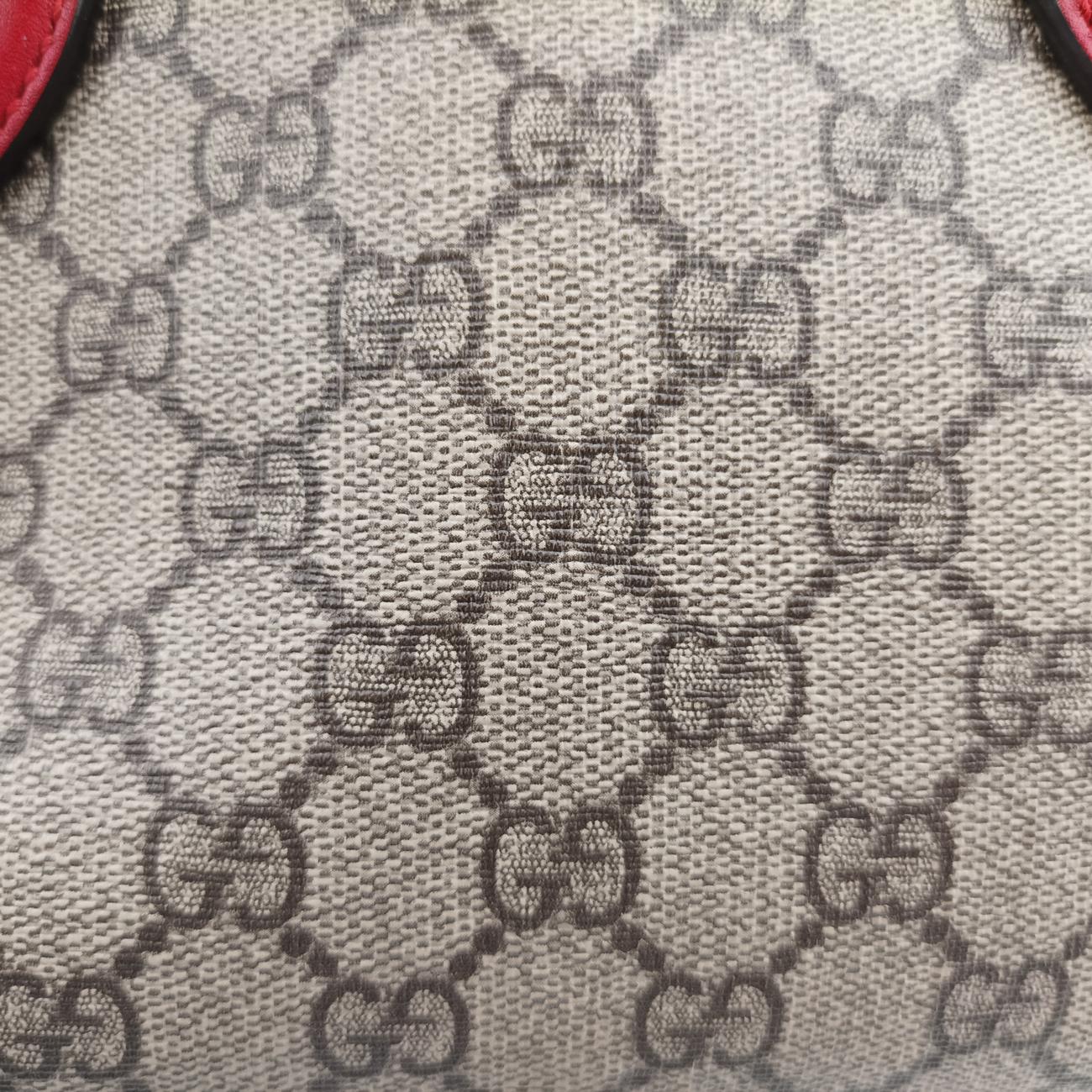 Pre-owned Gucci GG SUPREME beige×red×pink PVC coated canvas×Leather 409529 shoulderbag | stylenewstar