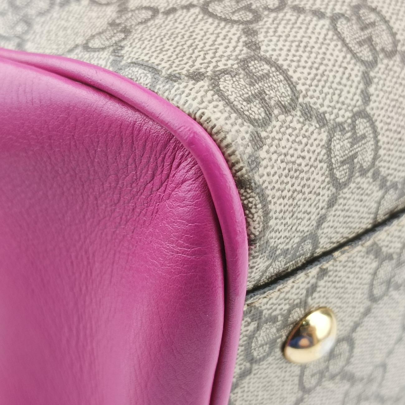 Pre-owned Gucci GG SUPREME beige×red×pink PVC coated canvas×Leather 409529 shoulderbag | stylenewstar