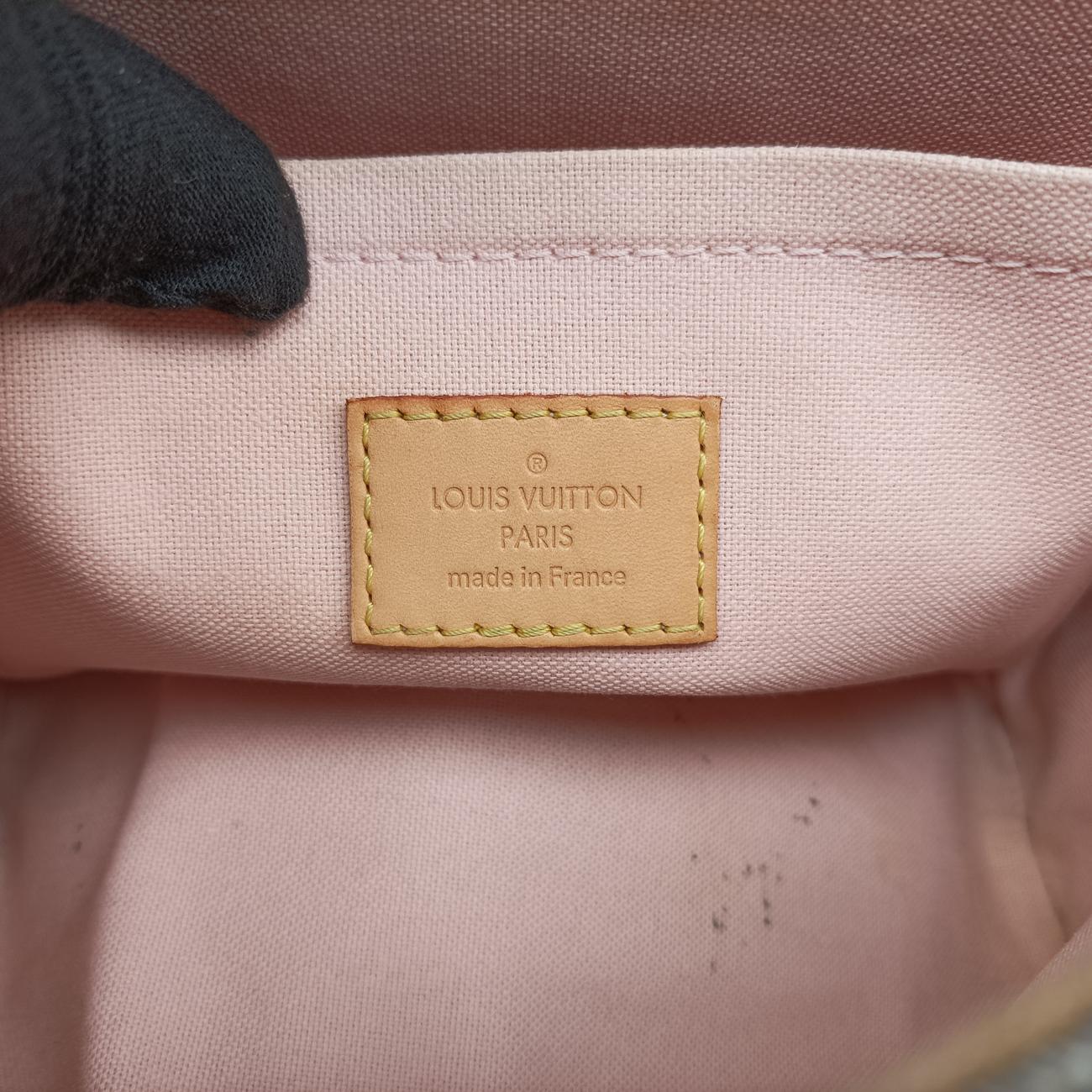 Pre-owned Louis Vuitton CROISETTE Azur Damier Canvas N41581 shoulderbag | stylenewstar