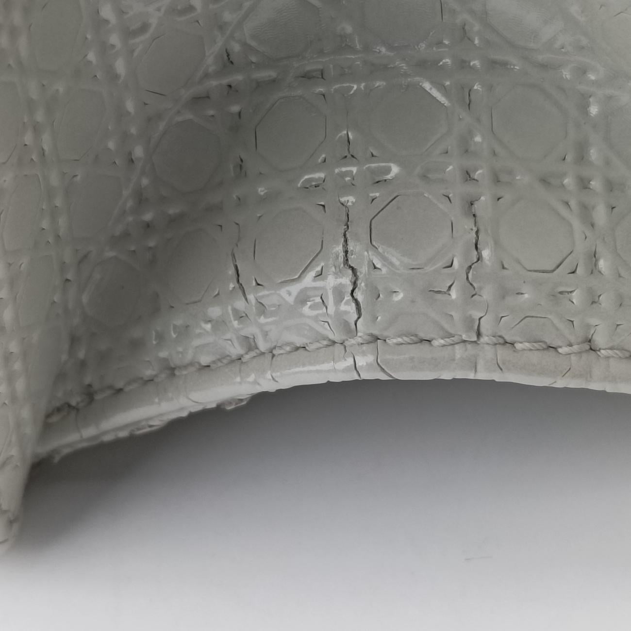 Pre-owned Christian Dior Diorama White Leather  shoulderbag | stylenewstar