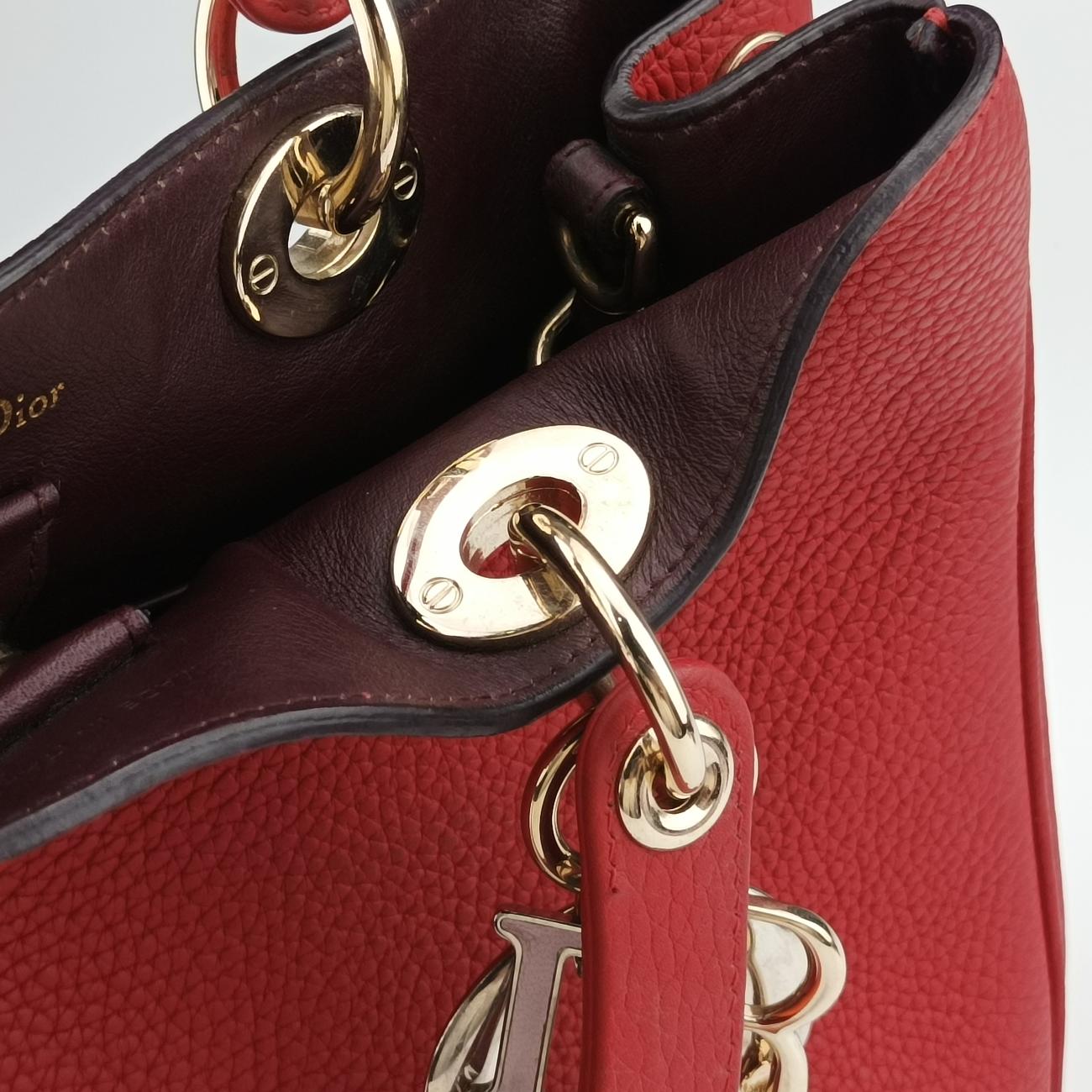 Pre-owned Christian Dior Diorissimo Red Leather  shoulderbag | stylenewstar
