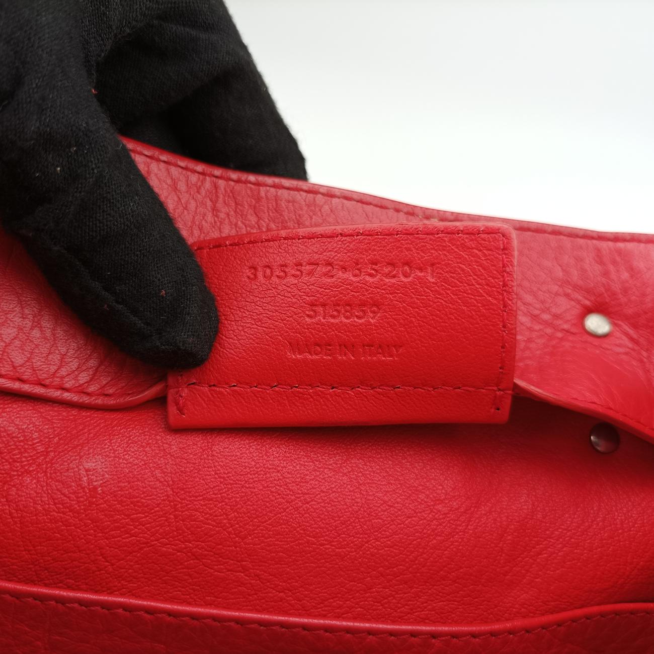 Pre-owned Balenciaga Paper A6 Zip Around Red Lambskin 370926 shoulderbag | stylenewstar