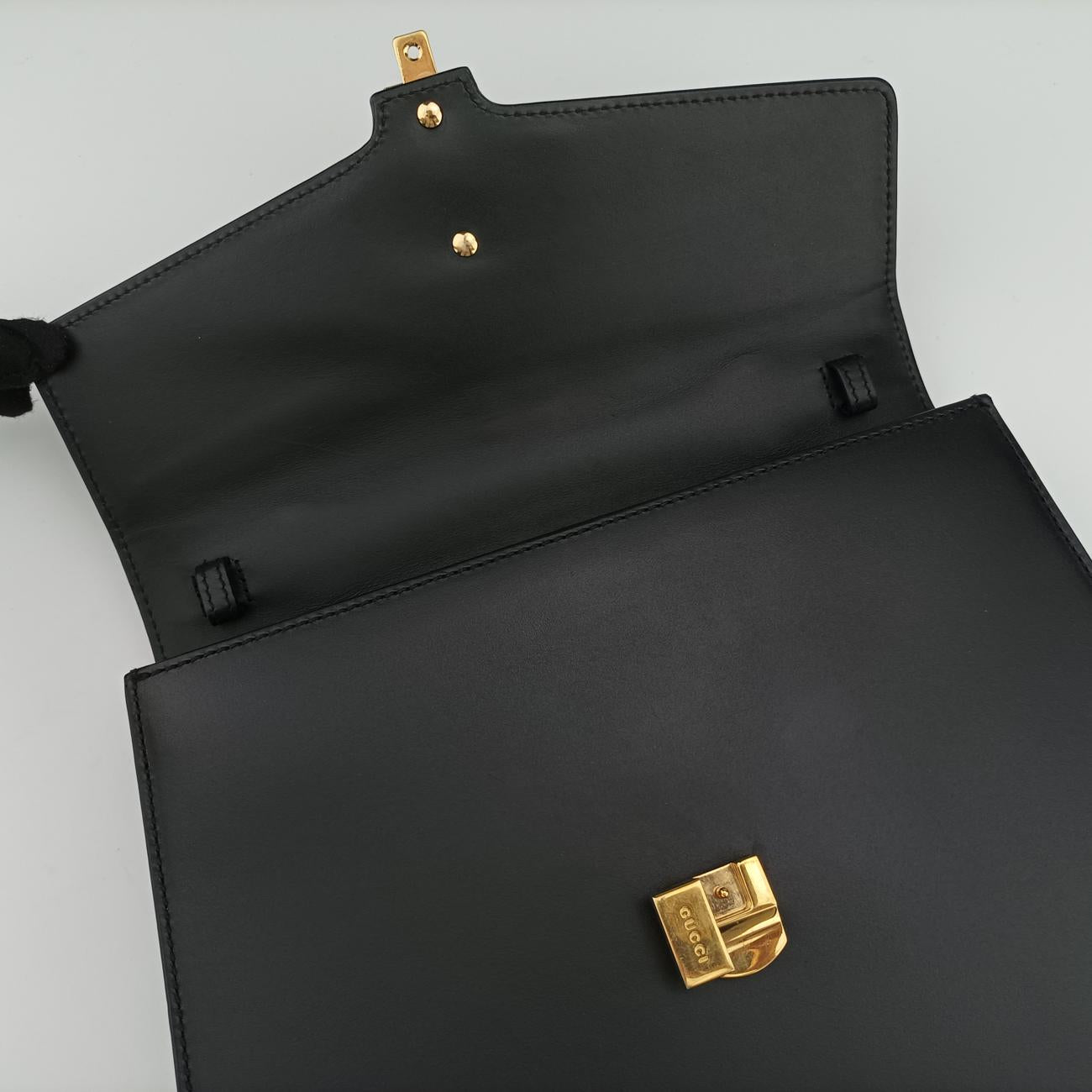 Pre-owned Gucci Sylvie Black×Red×Green Leather 431665 shoulderbag | stylenewstar