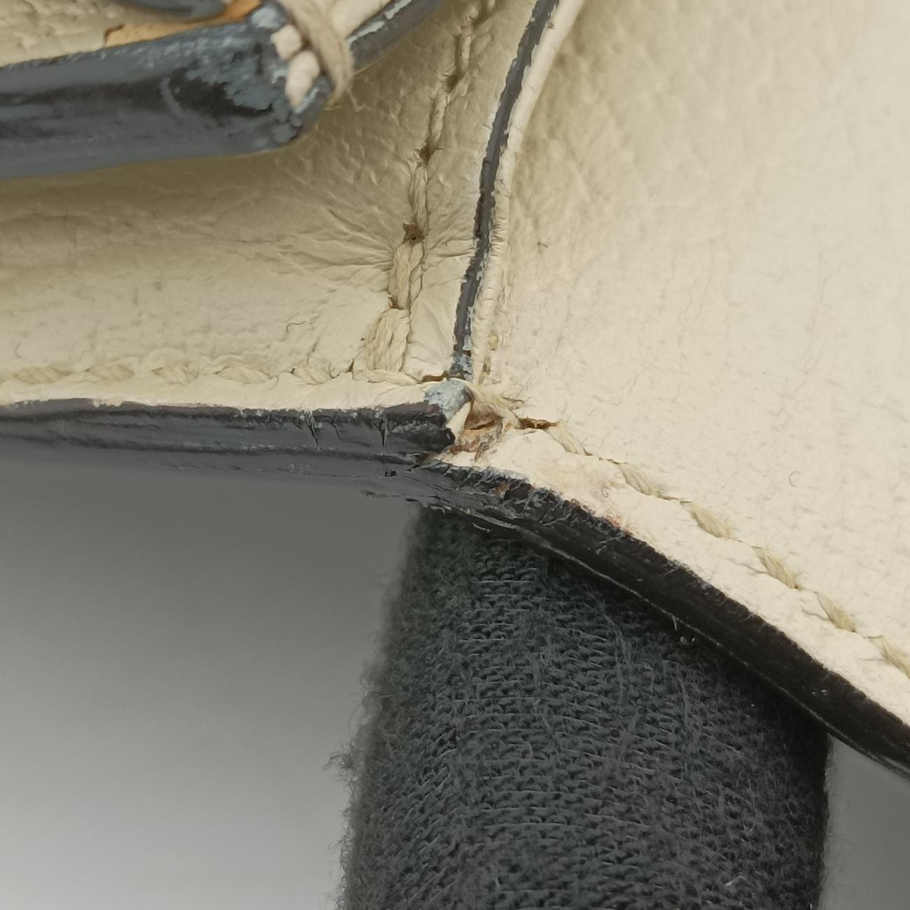 Vintage Gucci Queen Margaret White x Beige x Red x Green PVC coated canvas×Leather 476541 shoulderbag | stylenewstar