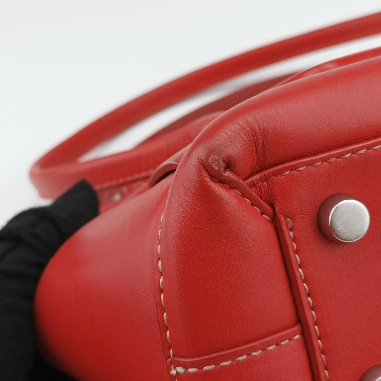 Secondhand Bottega Veneta The Arco Red Leather  shoulderbag | stylenewstar