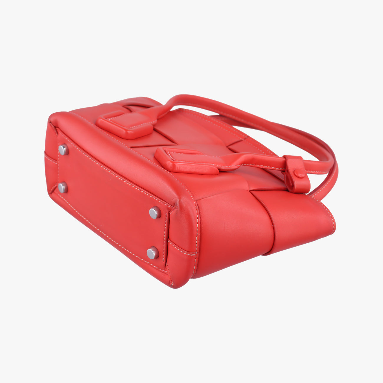 Secondhand Bottega Veneta The Arco Red Leather  shoulderbag | stylenewstar