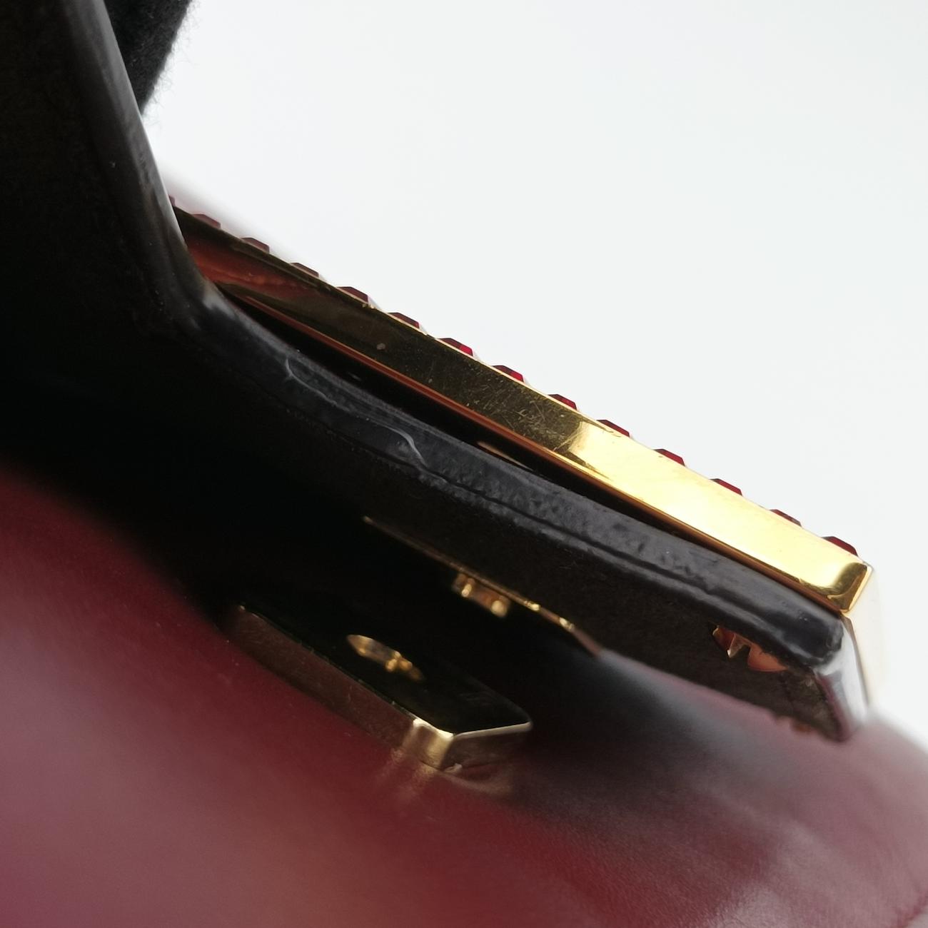 Pre-owned Fendi Fab Red Leather 8BT326 shoulderbag | stylenewstar