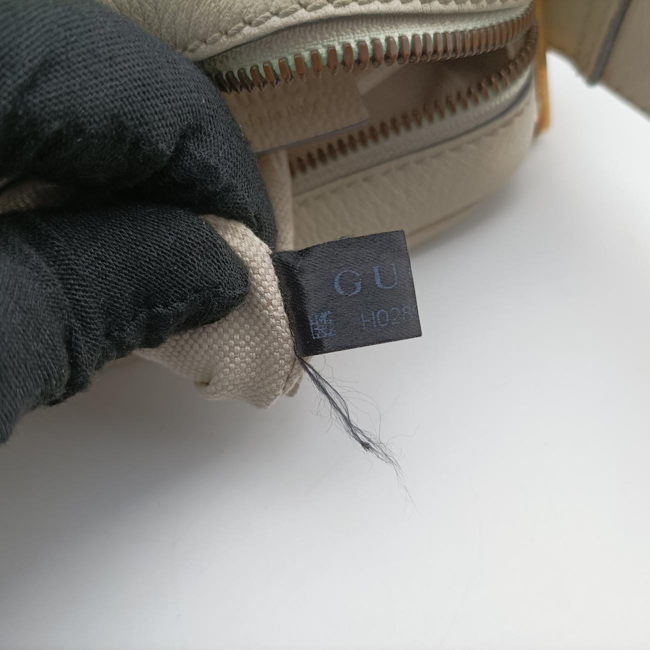 Pre-owned Gucci Print Messenger White Leather 574803 shoulderbag | stylenewstar