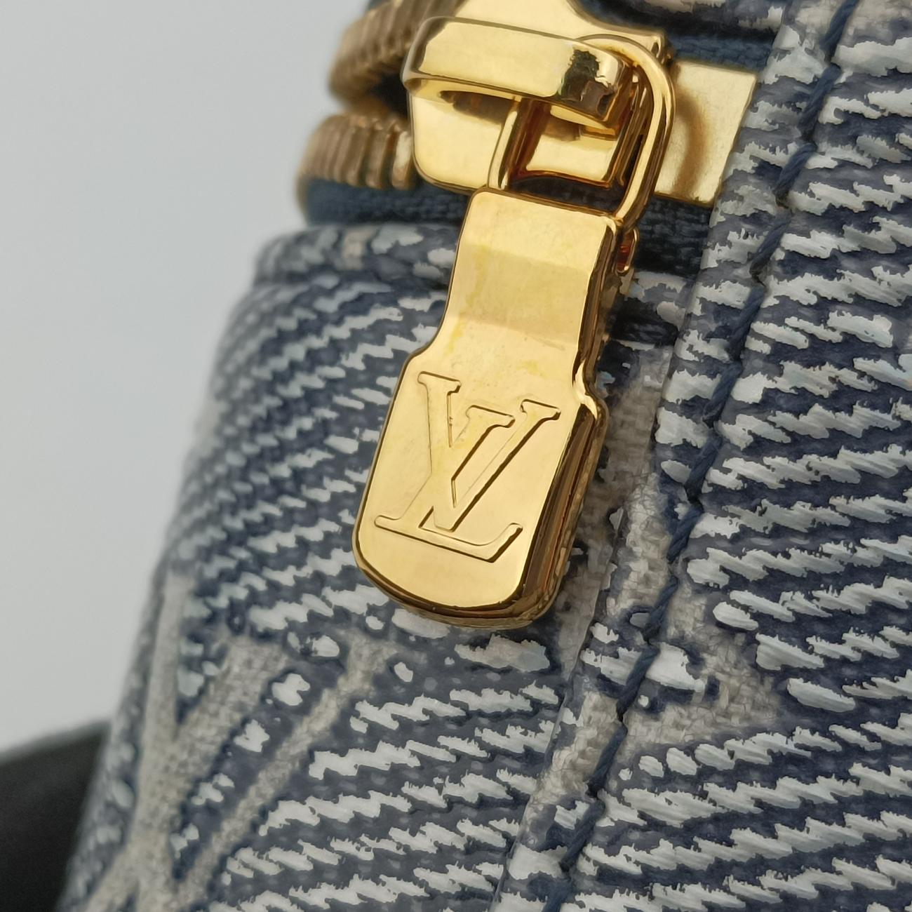 Pre-owned Louis Vuitton Micro Vanity Navy x Gray MONOGRAM JACQUARD DENIM M82467 shoulderbag | stylenewstar