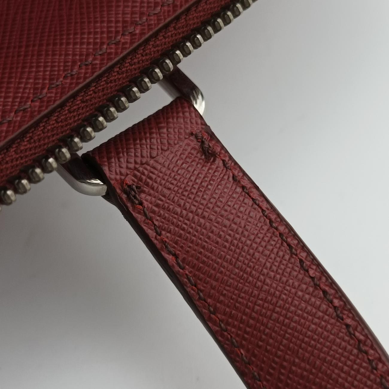 Vintage Prada Triangle Logo Plate Red Saffiano Leather  handbag | stylenewstar