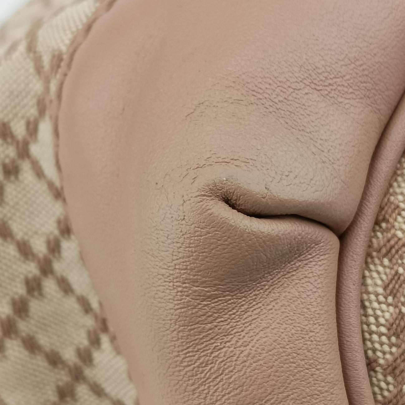 Pre-owned Gucci Sukey Beige canvas 247902 shoulderbag | stylenewstar