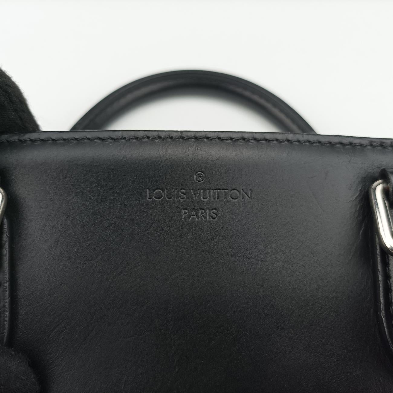 Pre-owned Louis Vuitton Newport Noir Damier Cobalt N41588 handbag | stylenewstar